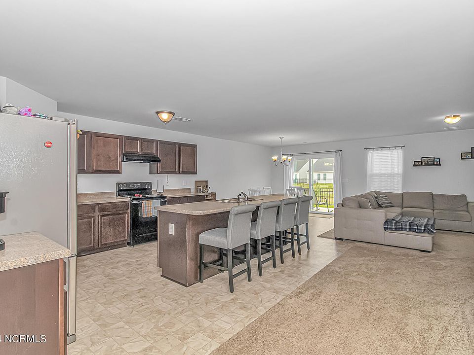 728 Landmark Cove, Calabash, NC 28467 Zillow