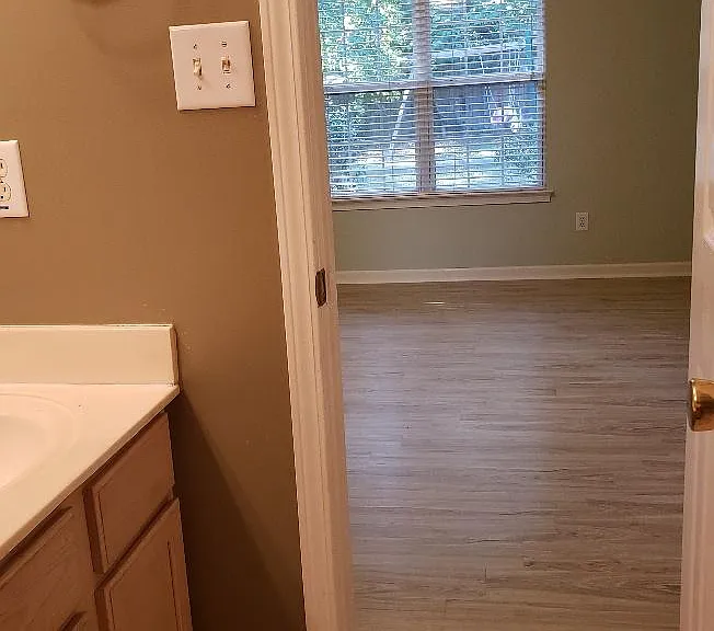 3005 Lynworth Pl — Photo 14
