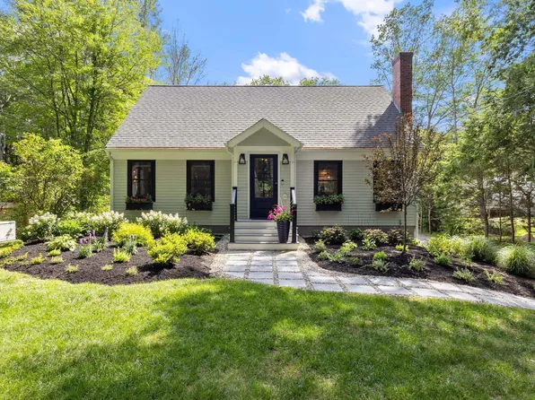 65 Captain Thomas Road, Ogunquit, ME 03907