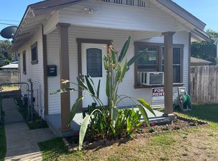 1632 Corson St, Pasadena, CA 91106
