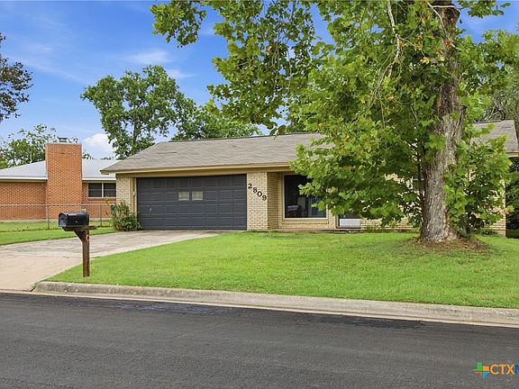 2nd image of 2809 Shady Hill Dr