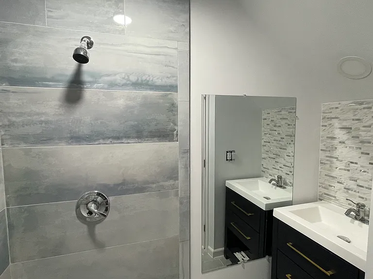 basement full bath