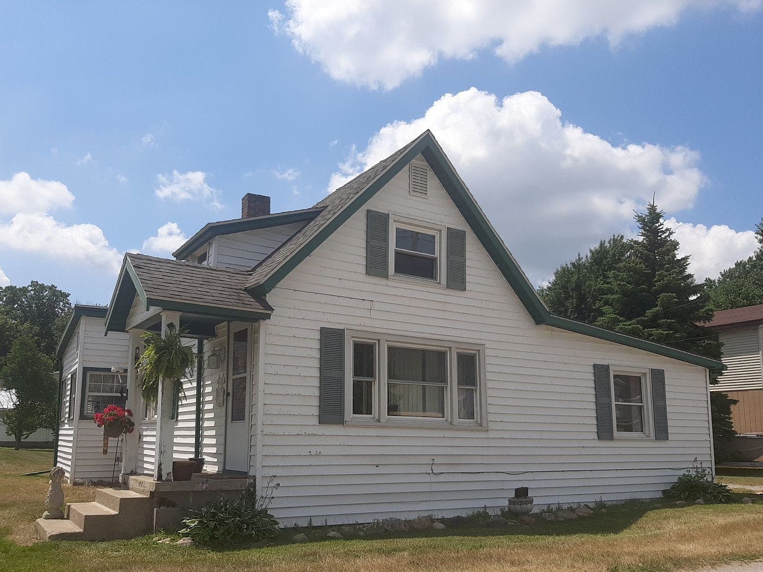 316 Donahue Beach Rd, Bay City, MI 48706 Zillow