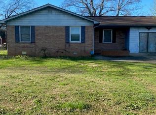 647 Woodvale Rd, Anderson, SC 29624