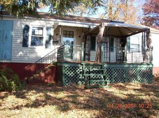 608 W 4th St, Siler City, NC 27344