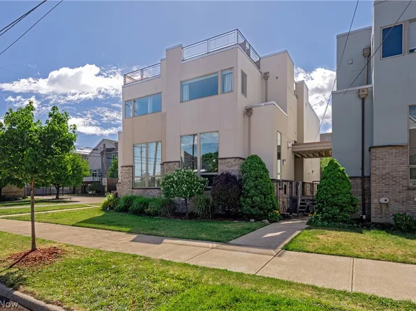 511 Literary Rd, Cleveland, OH 44113