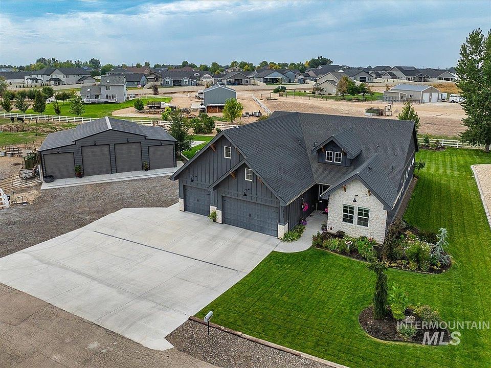 1st image of 24301 Wanda Way