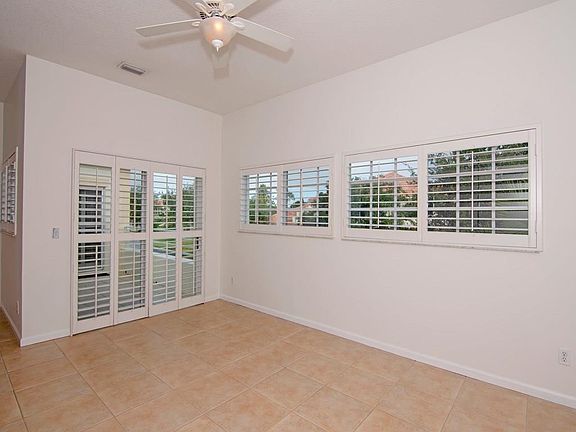 5th image of 500 7th Sq APT 201