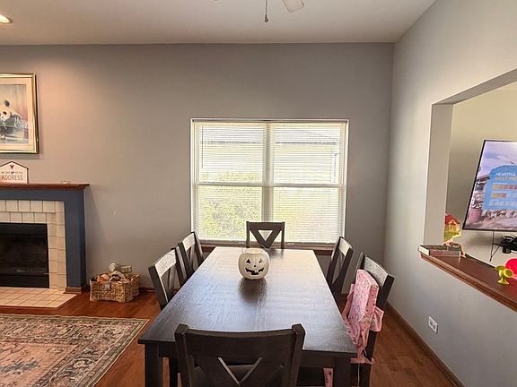 5th image of 1356 Almaden Ln