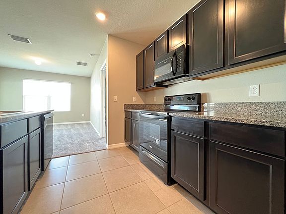 3rd image of 14148 Arbor Pines Dr
