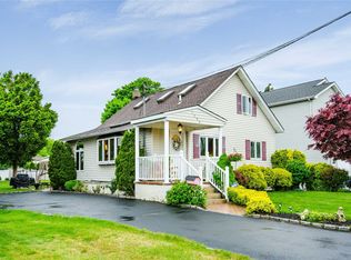 1304 Bellmore Rd, North Bellmore, NY 11710