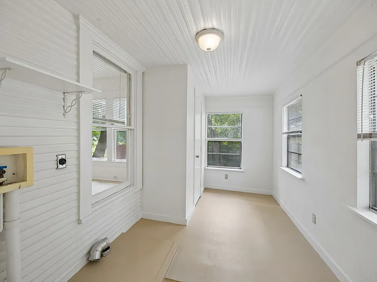 7923 Mohawk Dr — Photo 31
