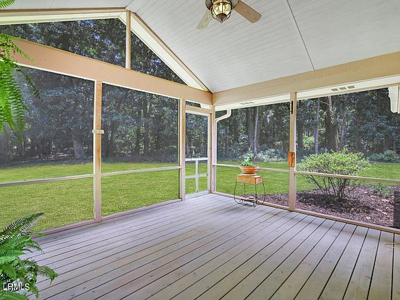 5th image of 38 Chesterfield Lake Drive