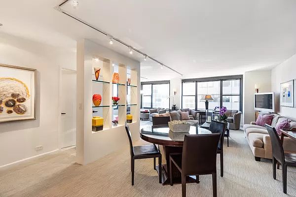 1st image of 117 E 57th St APT 26D