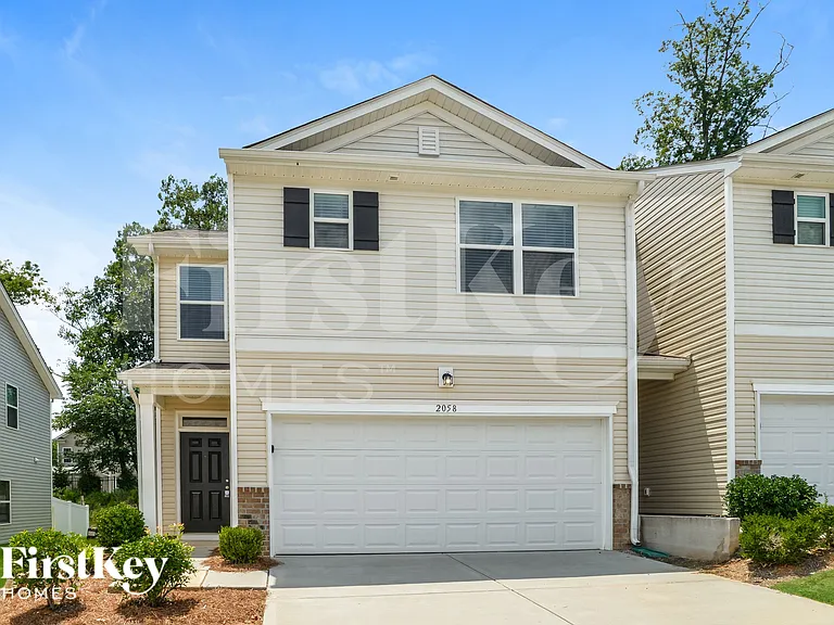 2058 Cypress Village Dr NW — Photo 1