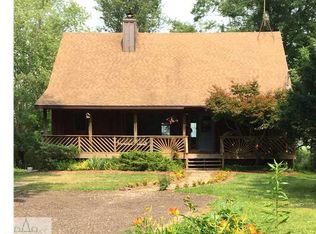 15275 Upton Rd, East Lansing, MI 48823