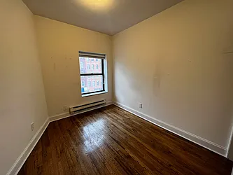 Rented by Salon Realty Corp