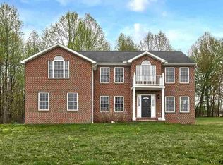4244 Johnson Rd, Glen Rock, PA 17327
