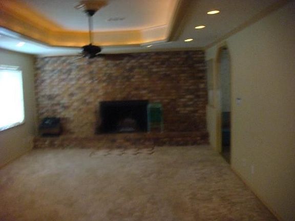 2nd image of 105 Cottonwood Ln
