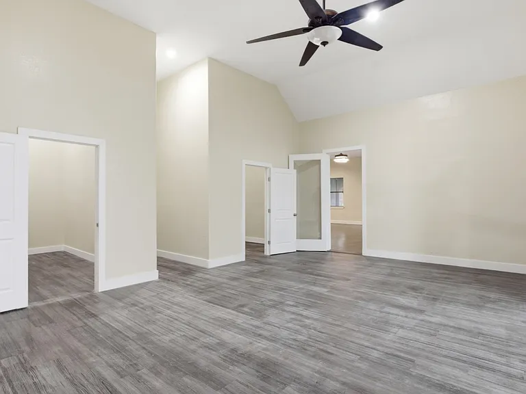 17621 Stacey Ln — Photo 9