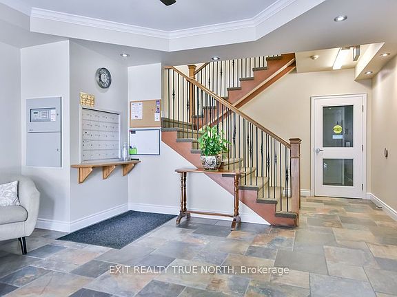 4th image of 19 B Yonge St N #204