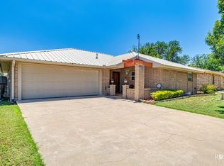1729 Parkview Dr, San Angelo, TX 76904