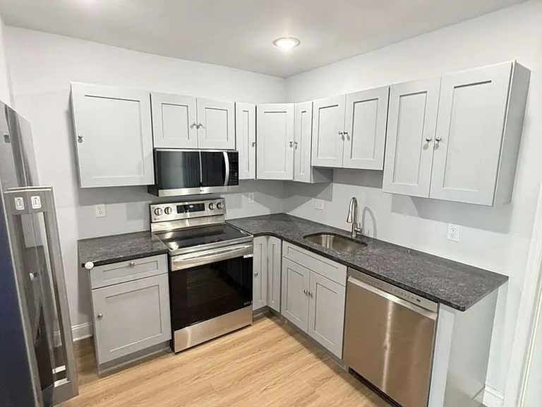 1726 S 53rd St #1 — Photo 7