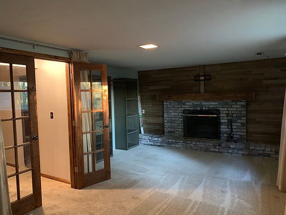 2nd image of 1012 Provincetown Ct