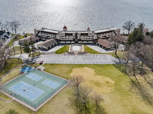 12275 N Ogden Point Rd APT 305, Syracuse, IN 46567