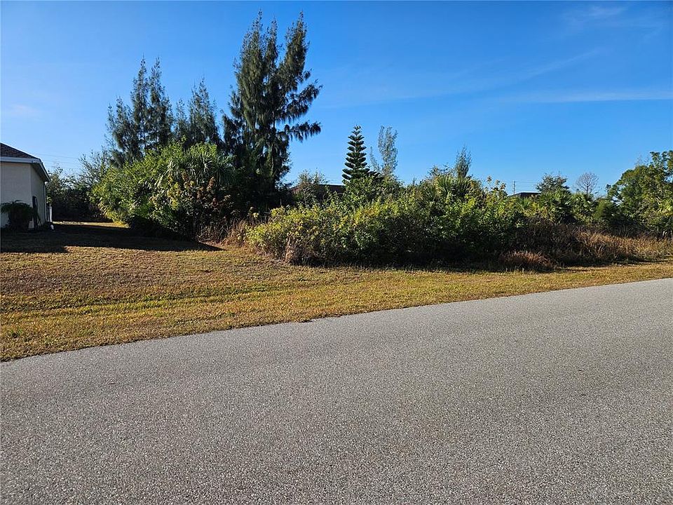 2nd image of 15469 Longview Rd Lot 11