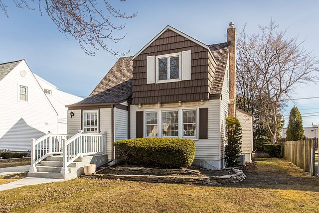 1st image of 5113 N Oconto Ave
