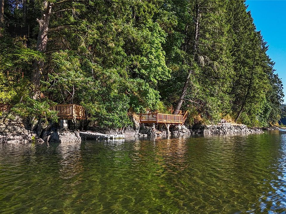 1st image of 1709 Falcon Heights Rd