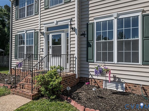 2nd image of 9737 Southmill Dr