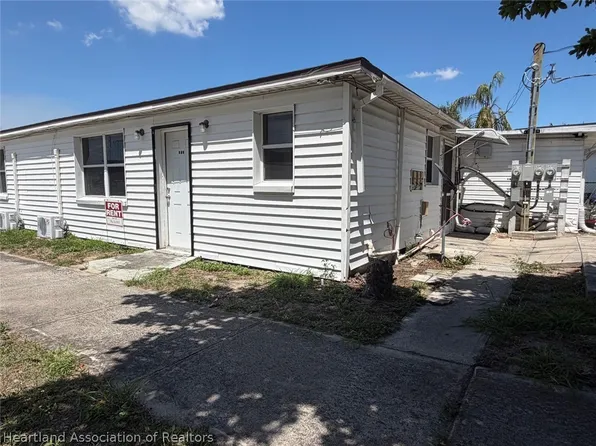 649 N Pine St, Sebring, FL 33870