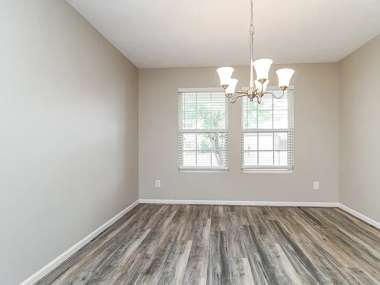 813 Creek Oak Dr — Photo 6