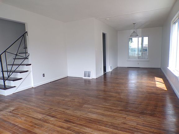 3rd image of 3452-3454 Kimberly Ave #3452