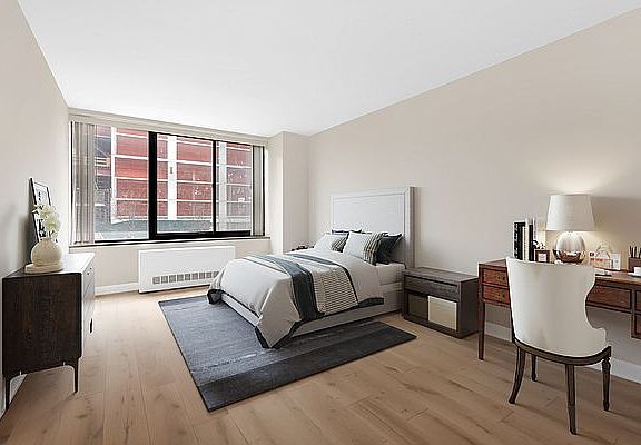 5th image of 215 W 95th St APT 2L
