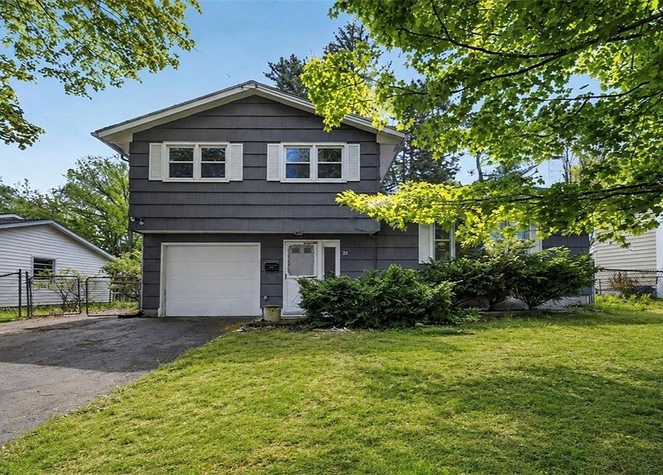 1st image of 22 Apricot Ln