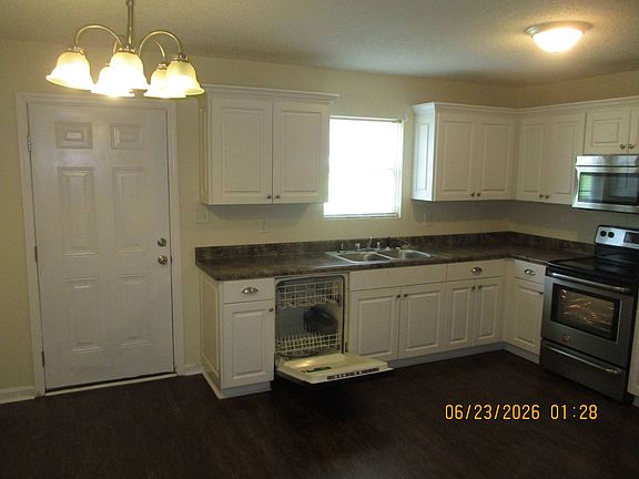 4th image of 222 Cloud Ln