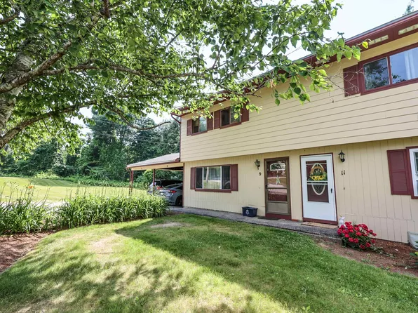 11 Oliver Drive, Hudson, NH 03051