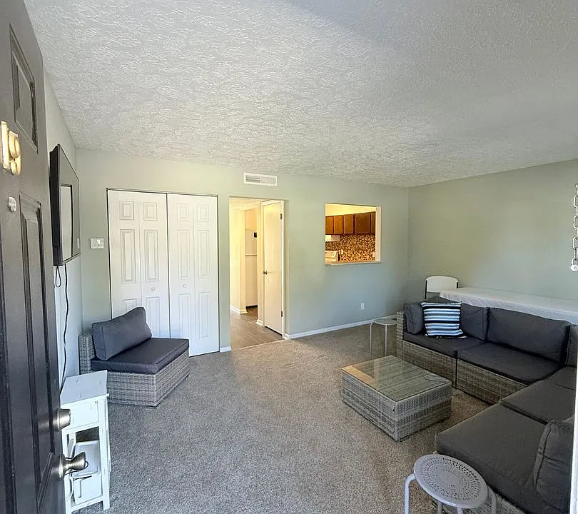 Kingstown Apartments