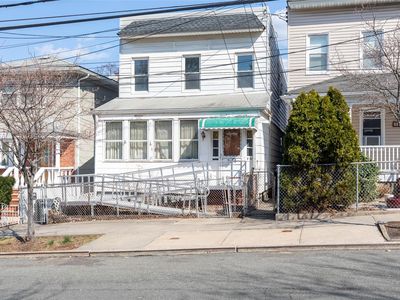 937 College Point Blvd, Flushing, NY, 11356