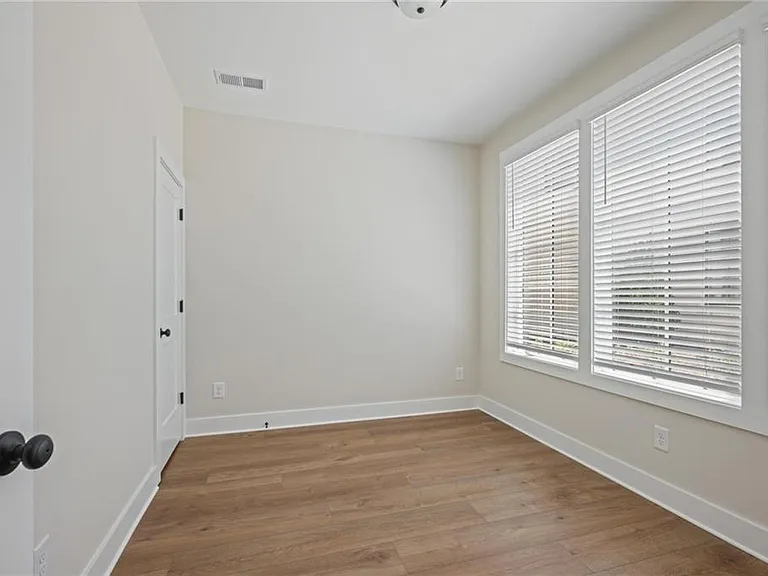 2636 Mackintosh Ct — Photo 3