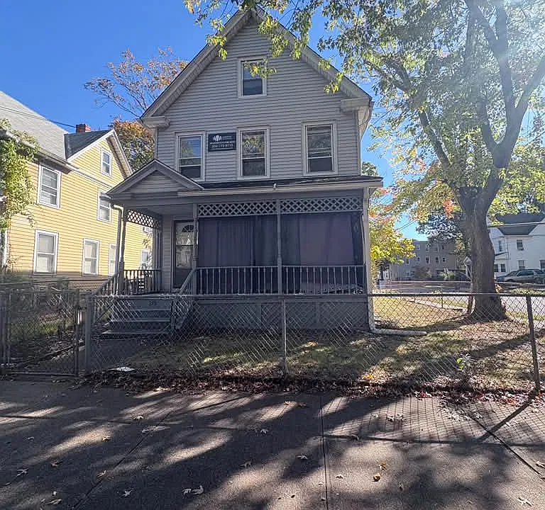 355 Shelton Ave #355