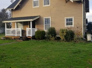 307 10th Ave SE #B, Puyallup, WA 98372