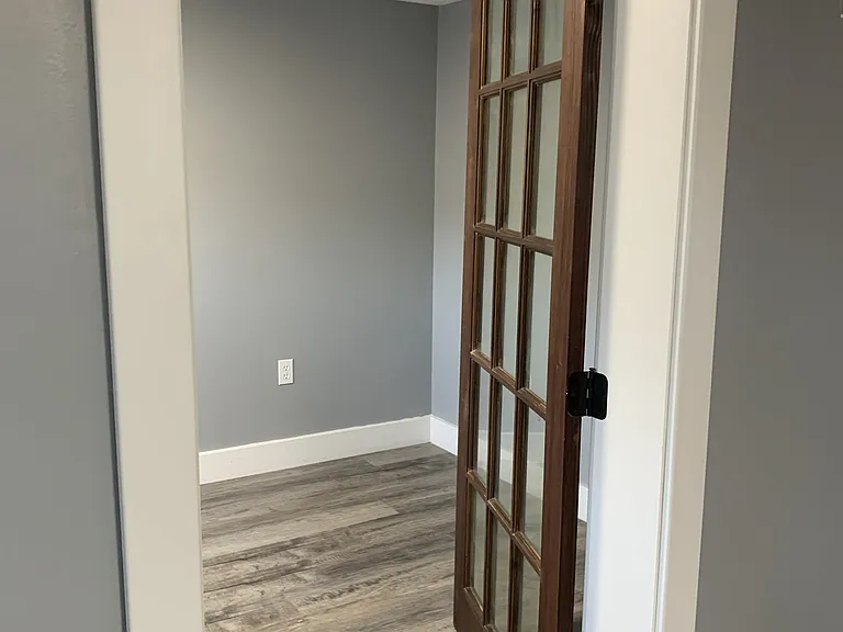 215 Rockwood Ave — Photo 4