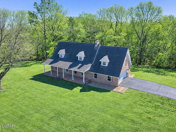 2nd image of 105 Center Hill Wright Rd