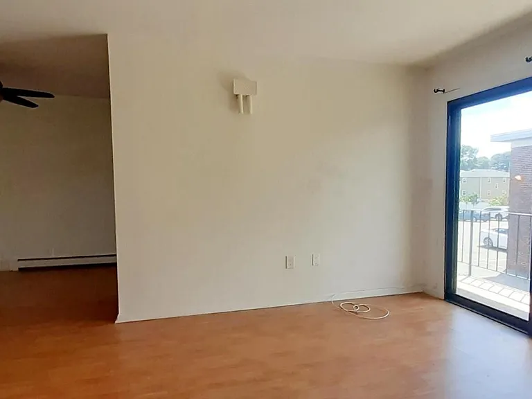 22-30 Passaic Ave #5B — Photo 7
