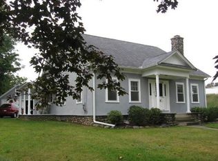 17 Franklin St, West Boylston, MA 01583