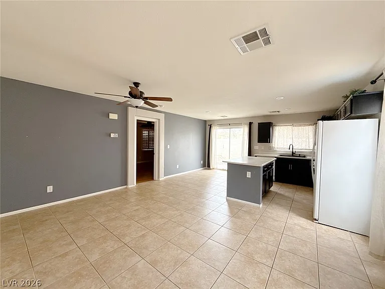 824 Blushing Rose Pl — Photo 2